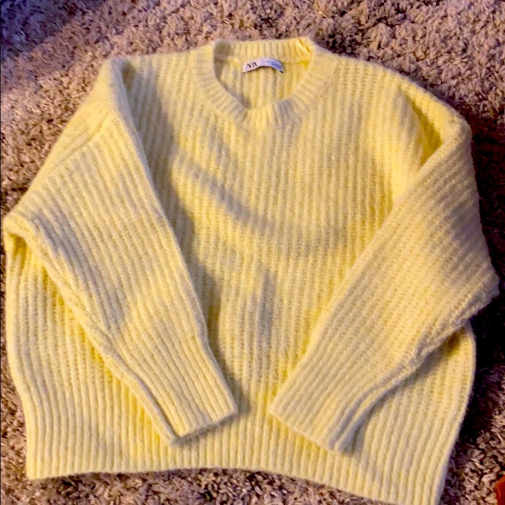 Yellow Zara cable knit sweater